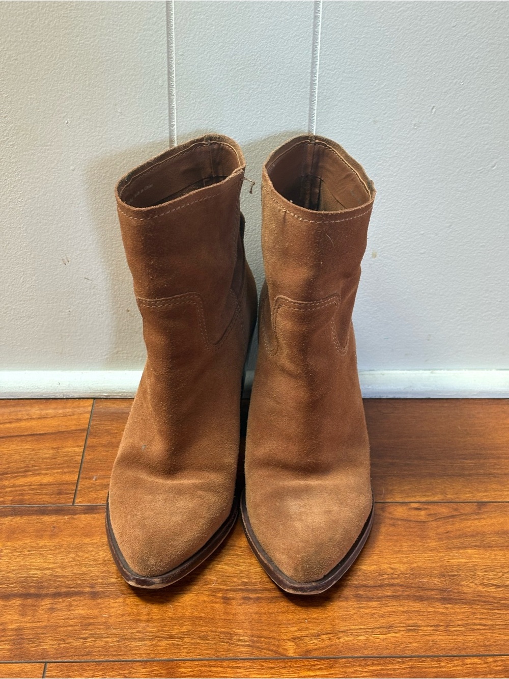 Dolce Vita Tan Suede Pointed Toe Ankle Boots